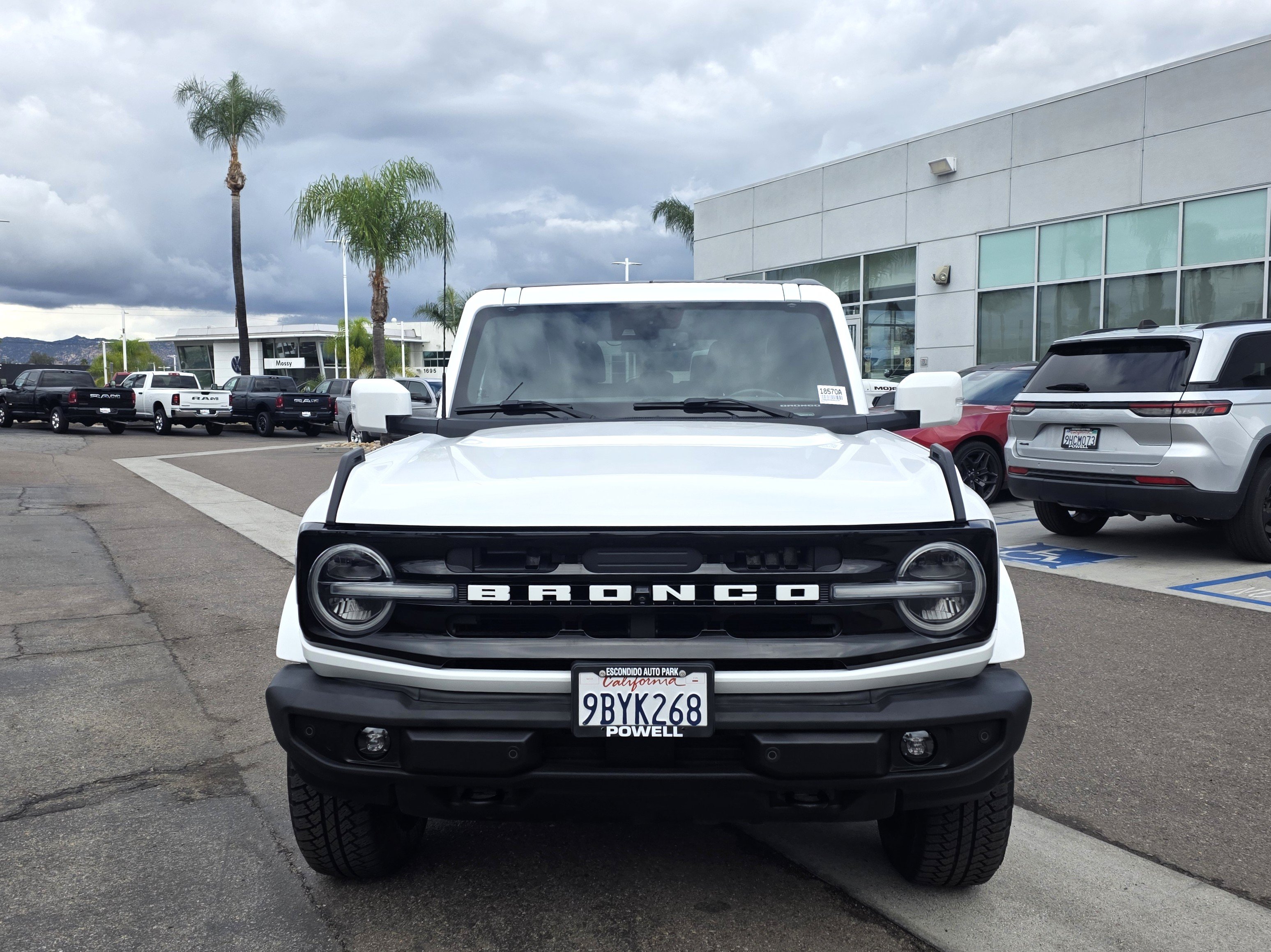 Used 2022 Ford Bronco Outer Banks AWD/4WD image 7