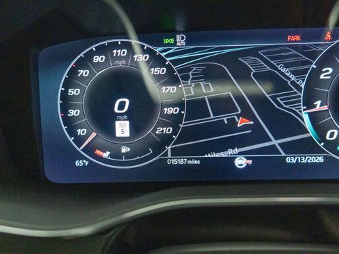 Used 2023 Jaguar F-PACE SVR image 22