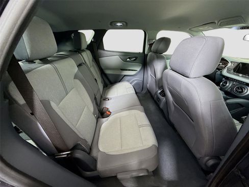 Used 2022 Chevrolet Blazer LT image 19
