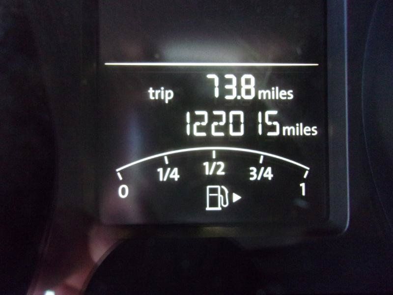 Used 2015 Volkswagen Jetta SE FWD image 23