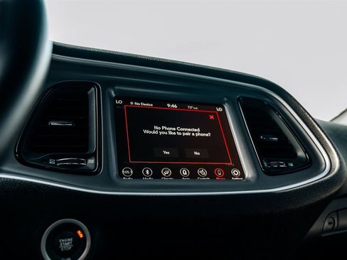 Used 2019 Dodge Challenger R/T w/ Plus Package image 30