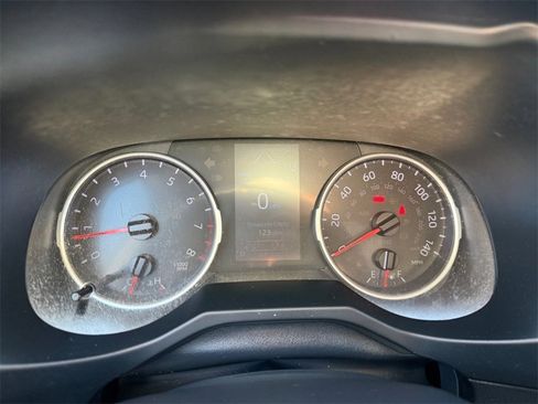 Used 2019 Toyota RAV4 LE image 14