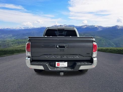 Used 2023 Toyota Tacoma TRD Off-Road AWD/4WD image 4