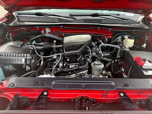 Used 2016 Toyota Tacoma SR RWD image 31