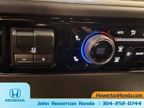 Used 2025 Chevrolet Silverado 3500 LT w/ All Star Edition image 25