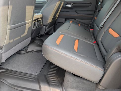 New 2026 GMC Sierra 1500 AT4 AWD/4WD image 12