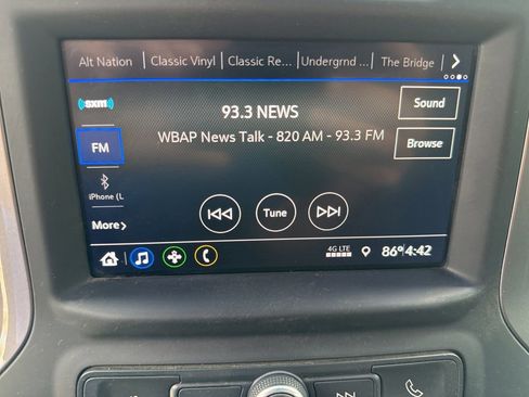 Used 2022 Chevrolet Silverado 2500 W/T w/ WT Fleet Convenience Package image 24