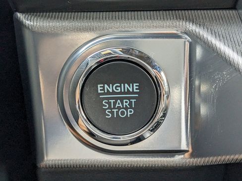 New 2025 Ford F150 Lariat w/ Equipment Group 501A Mid image 30