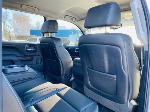 Used 2015 GMC Sierra 2500 SLE w/ SLE Preferred Package image 15