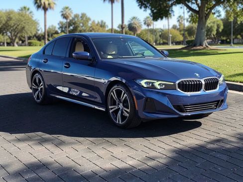 Used 2023 BMW 330i Sedan w/ Premium Package image 4