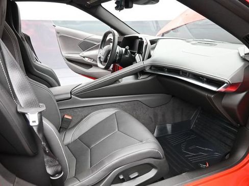 Used 2026 Chevrolet Corvette Stingray Coupe RWD image 28