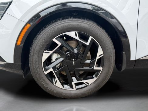 Certified 2024 Kia Sportage SX FWD image 48