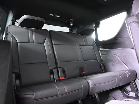 Used 2022 Chevrolet Tahoe RST w/ Luxury Package AWD/4WD image 17