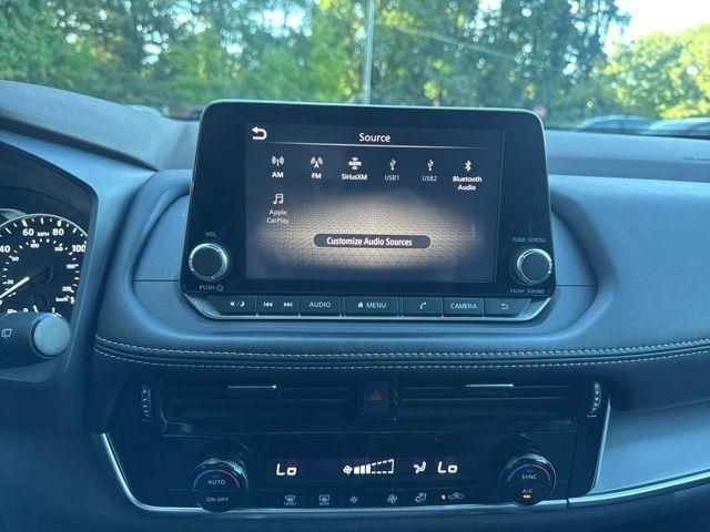 Used 2021 Nissan Rogue SV AWD/4WD image 30