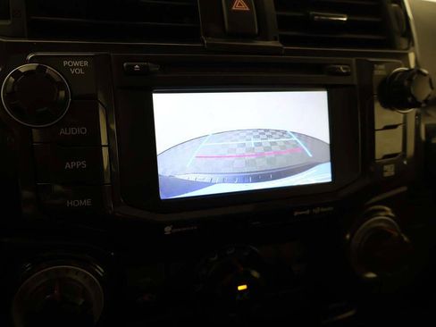 Used 2018 Toyota 4Runner TRD Off-Road Premium image 41