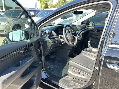Certified 2024 Honda Odyssey Elite image 10