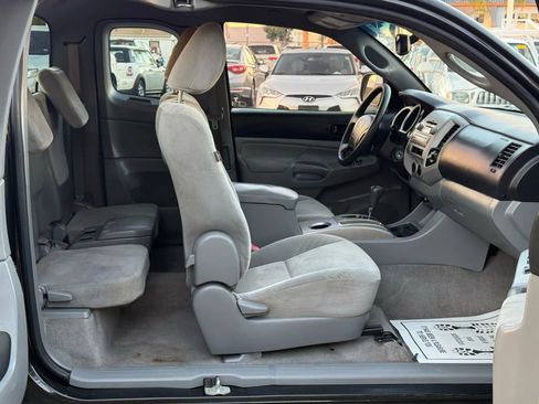 Used 2010 Toyota Tacoma 2WD Access Cab image 19