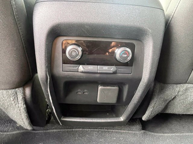Used 2025 GMC Acadia Elevation FWD image 26