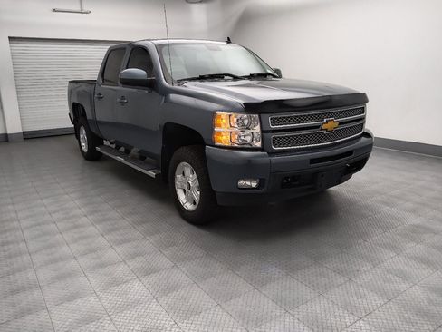 Used 2013 Chevrolet Silverado 1500 LTZ w/ LTZ Plus Package AWD/4WD image 13