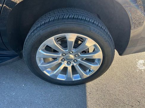 Used 2023 Chevrolet Tahoe Premier image 13