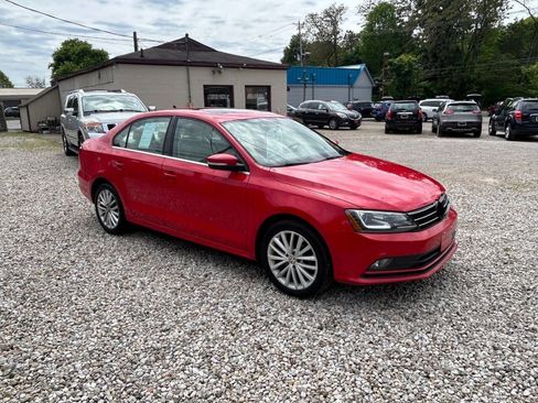 Used 2015 Volkswagen Jetta SE FWD image 15