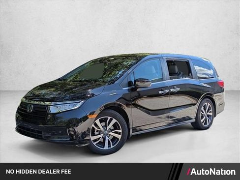 Used 2021 Honda Odyssey Touring image 1