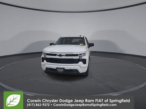 Used 2024 Chevrolet Silverado 1500 RST AWD/4WD image 4