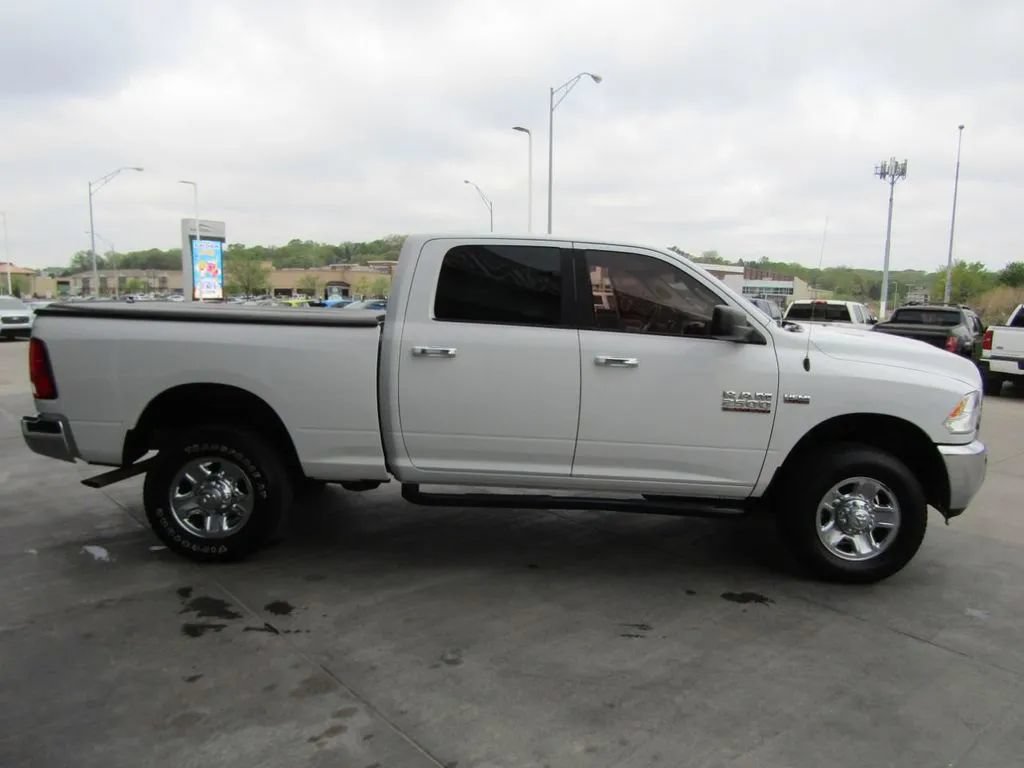 Used 2015 RAM 2500 SLT AWD/4WD image 8