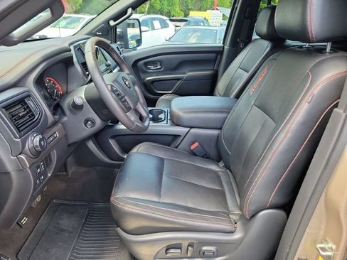 Certified 2021 Nissan Titan PRO-4X w/ Pro-4x Convenience Package AWD/4WD image 18
