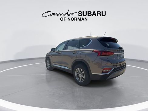 Used 2019 Hyundai Santa Fe SE image 6