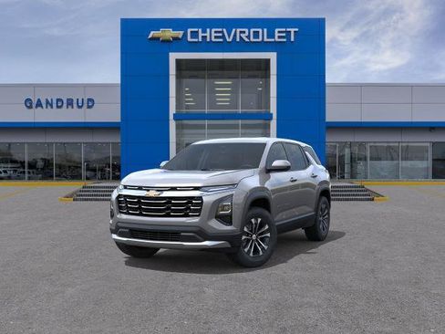 New 2027 Chevrolet Equinox LT FWD image 32