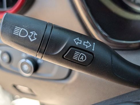 Used 2020 Chevrolet Blazer RS FWD image 24
