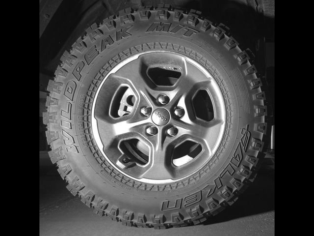 Used 2020 Jeep Gladiator Rubicon AWD/4WD image 9