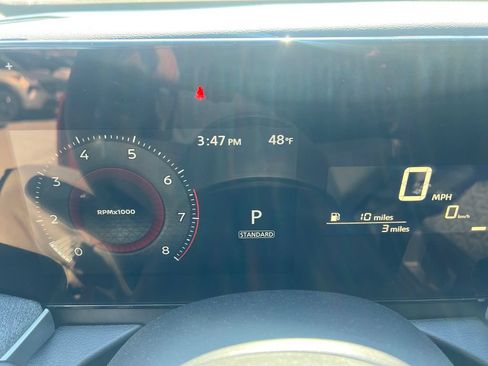 Certified 2025 Nissan Kicks SV AWD/4WD image 17