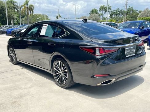 Certified 2024 Lexus ES 350 w/ Premium Package FWD image 5