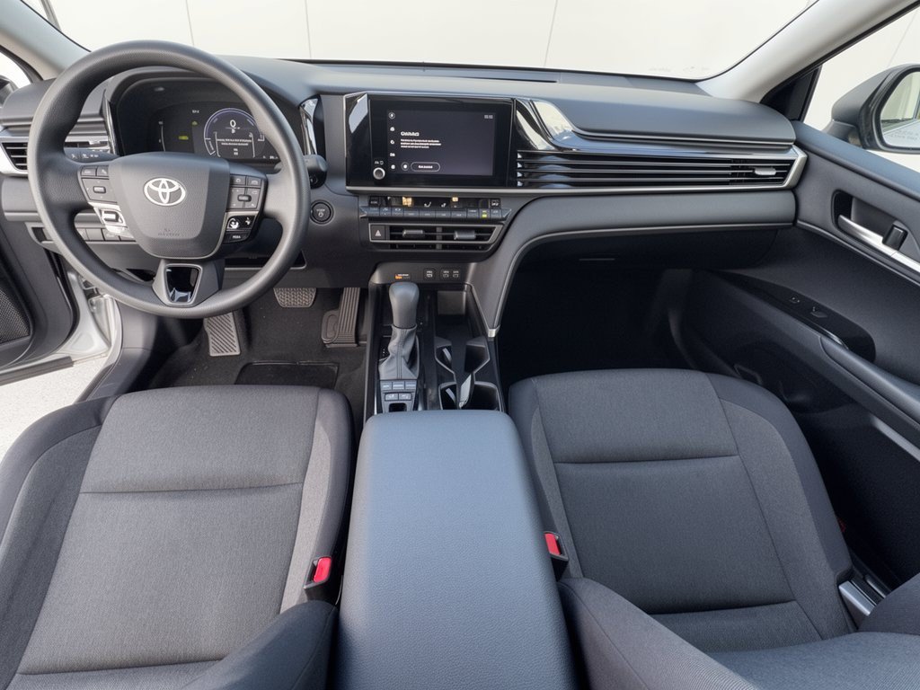 Used 2025 Toyota Camry LE FWD image 17
