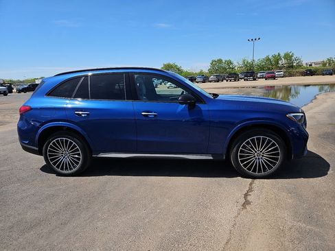 New 2026 Mercedes-Benz GLC 300 4MATIC image 9