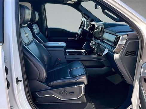 Used 2023 Ford F350 Platinum image 7