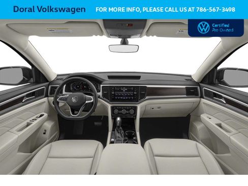 Used 2023 Volkswagen Atlas SE w/ Panoramic Sunroof Package FWD image 5