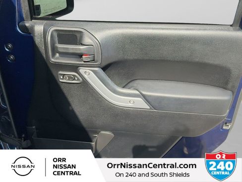 Used 2013 Jeep Wrangler Unlimited Sahara w/ Mopar Chrome Edition Group image 10