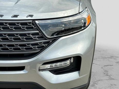 Certified 2023 Ford Explorer XLT w/ Equipment Group 202A AWD/4WD image 7