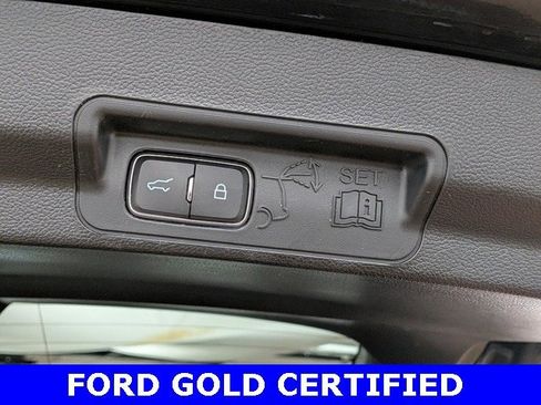 Certified 2022 Ford Explorer XLT w/ Equipment Group 202A image 23