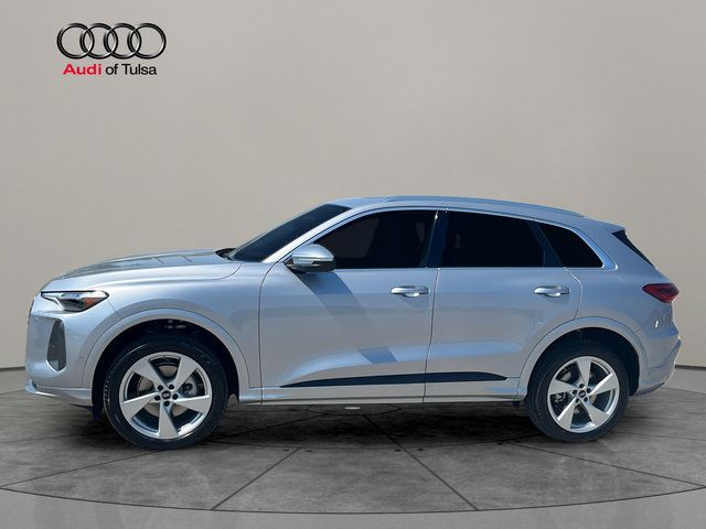 New 2026 Audi Q5 Premium Plus AWD/4WD image 2