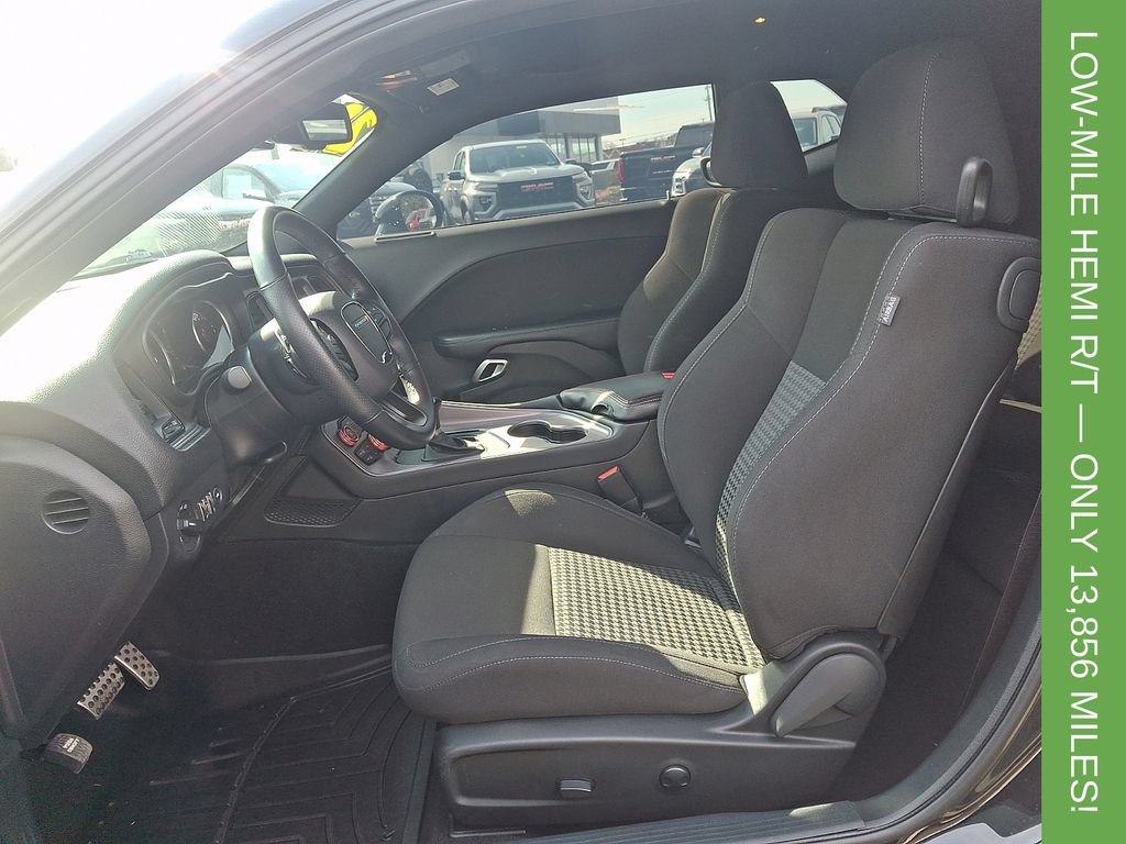 Used 2023 Dodge Challenger R/T RWD image 13