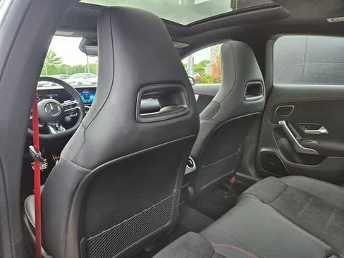 Used 2025 Mercedes-Benz CLA 35 AMG 4MATIC image 18