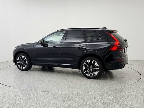 New 2026 Volvo XC60 B5 Plus w/ Protection Package Premier AWD/4WD image 7
