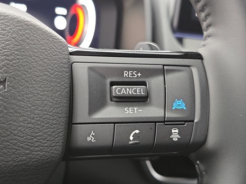 New 2026 Nissan Rogue Platinum AWD/4WD image 18