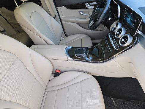 Certified 2021 Mercedes-Benz GLC 300 image 15