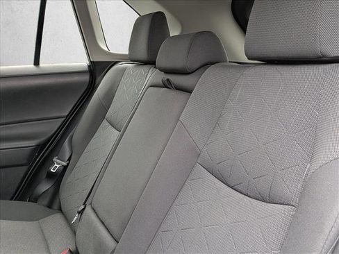 Used 2022 Toyota RAV4 XLE AWD/4WD image 23