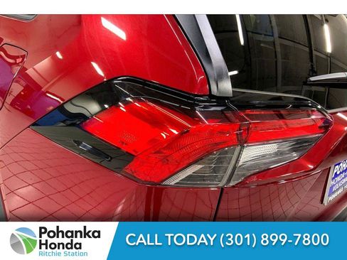 Used 2025 Toyota RAV4 XLE image 30